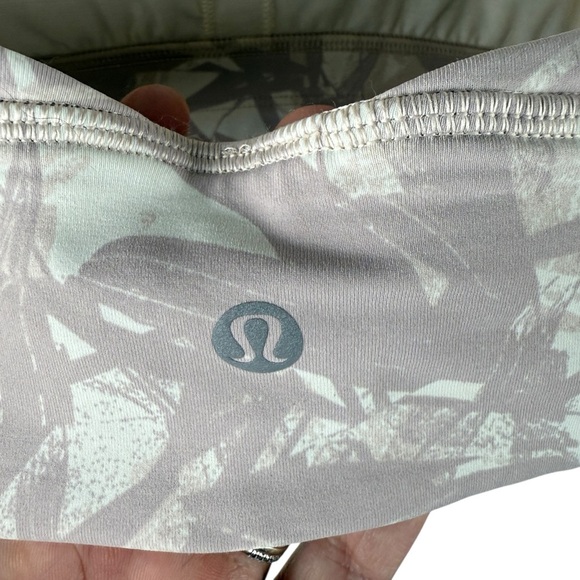 Lululemon Free To Be Moved Bra Size 10 Shadow Leaf Light Ivory Muse / Muse - Picture 8 of 9